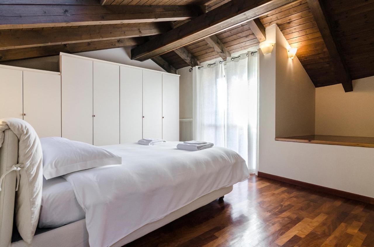 Flat 13: Elegante E Luminoso Con Terrazzo Privato Apartment Bologna Exterior foto